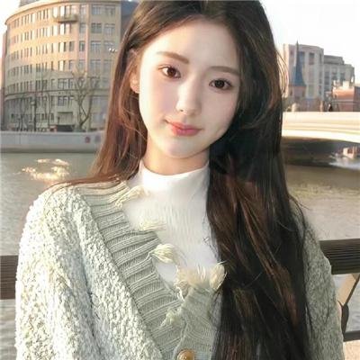如蝶翩翩